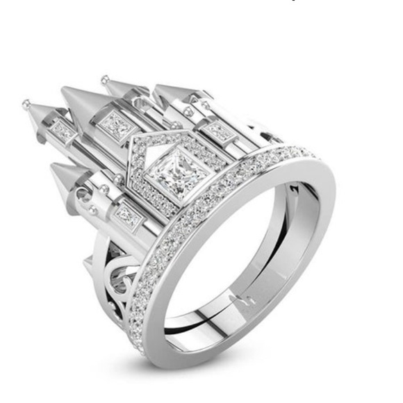 🆕 Beautiful White Gold Plated Castle Ring - Picture 2 of 4